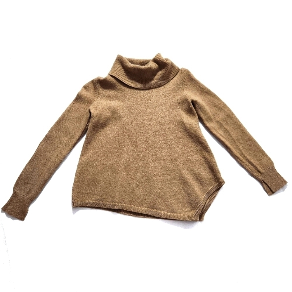 BCBG Maxazria 100% Merino Wool Turtleneck Sweater - Picture 5 of 6